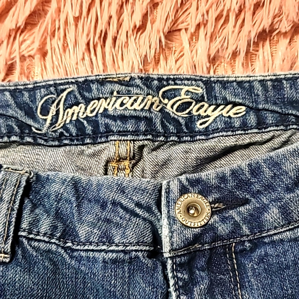 American Eagle women's jeans.   Real flare. Size 14 regular.